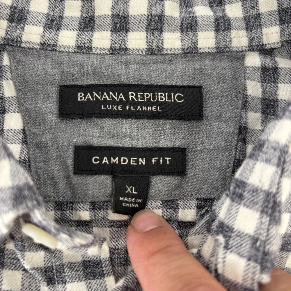 Banana Republic Flannel Shirt Mens XL Gray Gingham Camden Fit Luxe Cotton LS